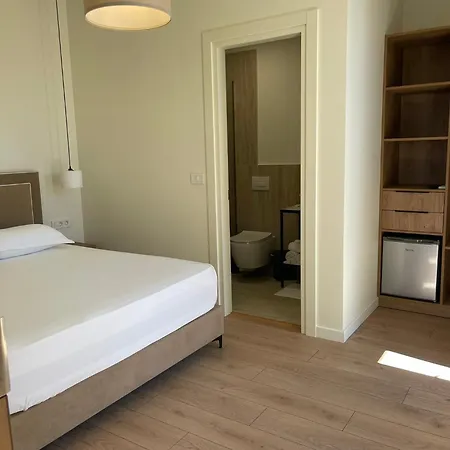 South And Otel