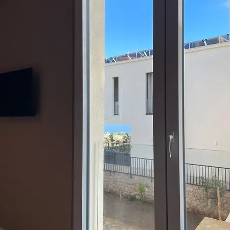 Hotel South And