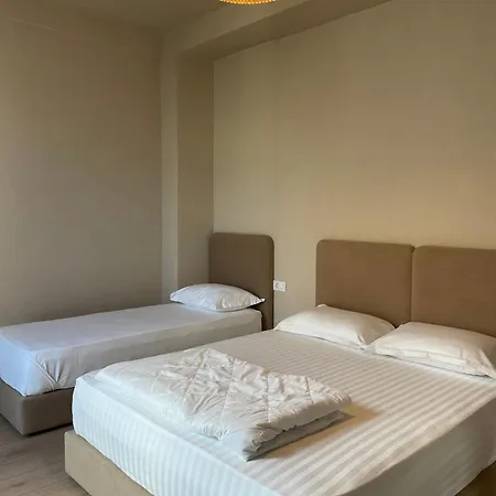 South And 酒店 Dhërmi