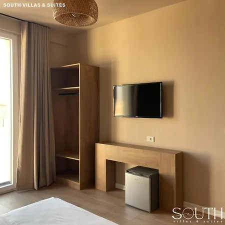 South And Hotel