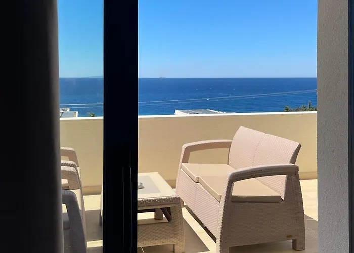 Отель South And