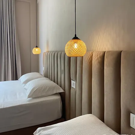 South Villas&suites Hotel *