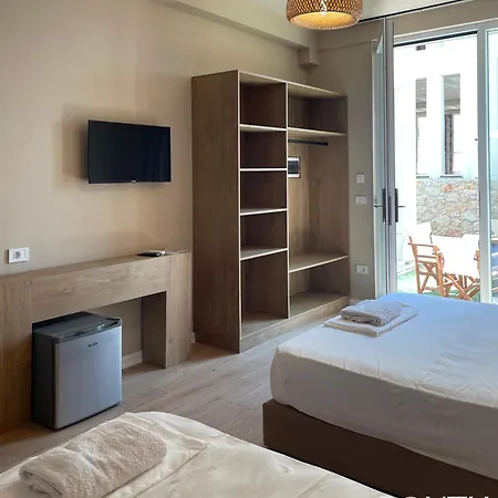 Hotel South And