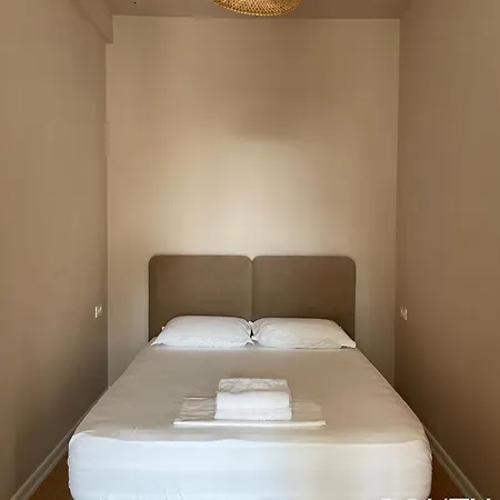 Hotel South And Dhermi