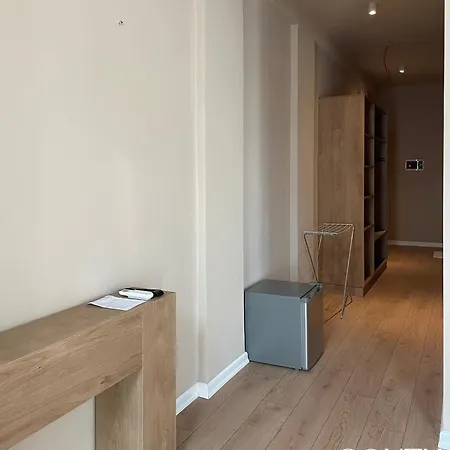 Hotel South And *