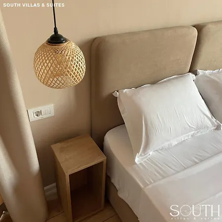 Hotel South And *