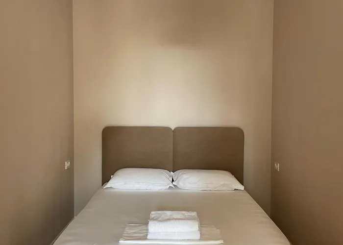 فندق South And ديرمي