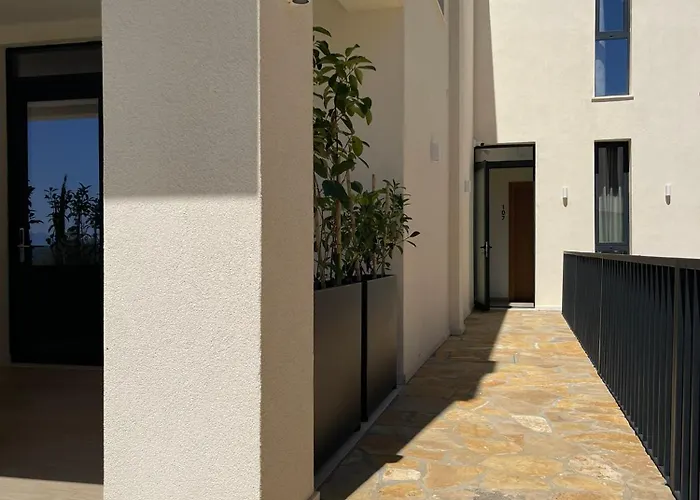 South And فندق ديرمي