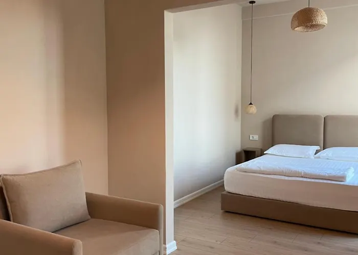 South And فندق *